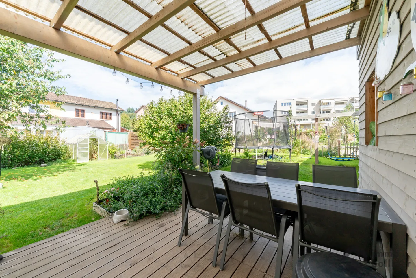 A 'Means' to Happiness - Your New Home Unites with Garden Idyl - Photo 9 of 19