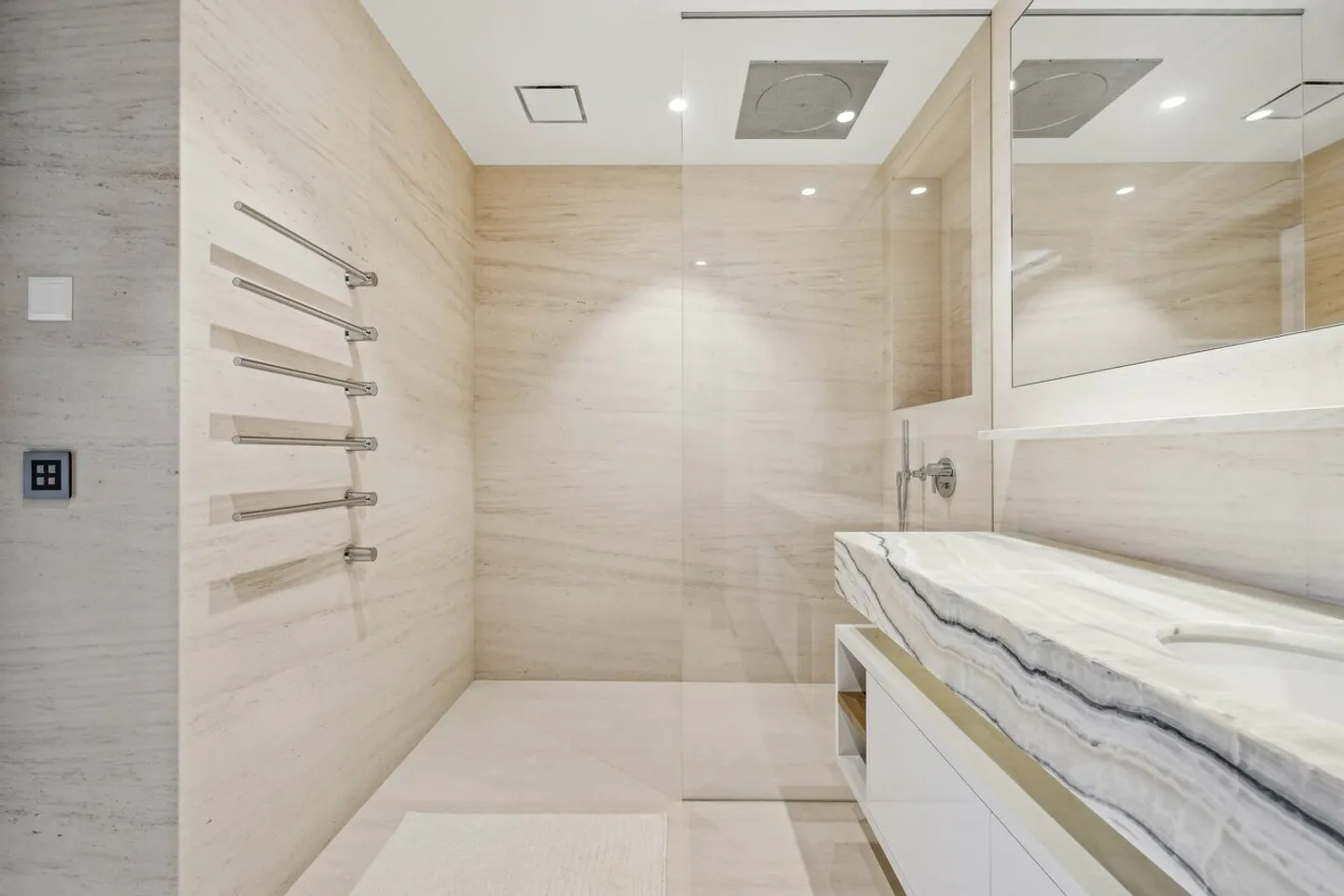 Maison 12 pièces - Photo 6 sur 18