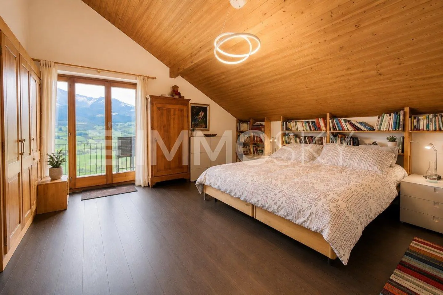 Living with a panoramic view over Lake Sarner and the mountain world - Photo 4 of 5