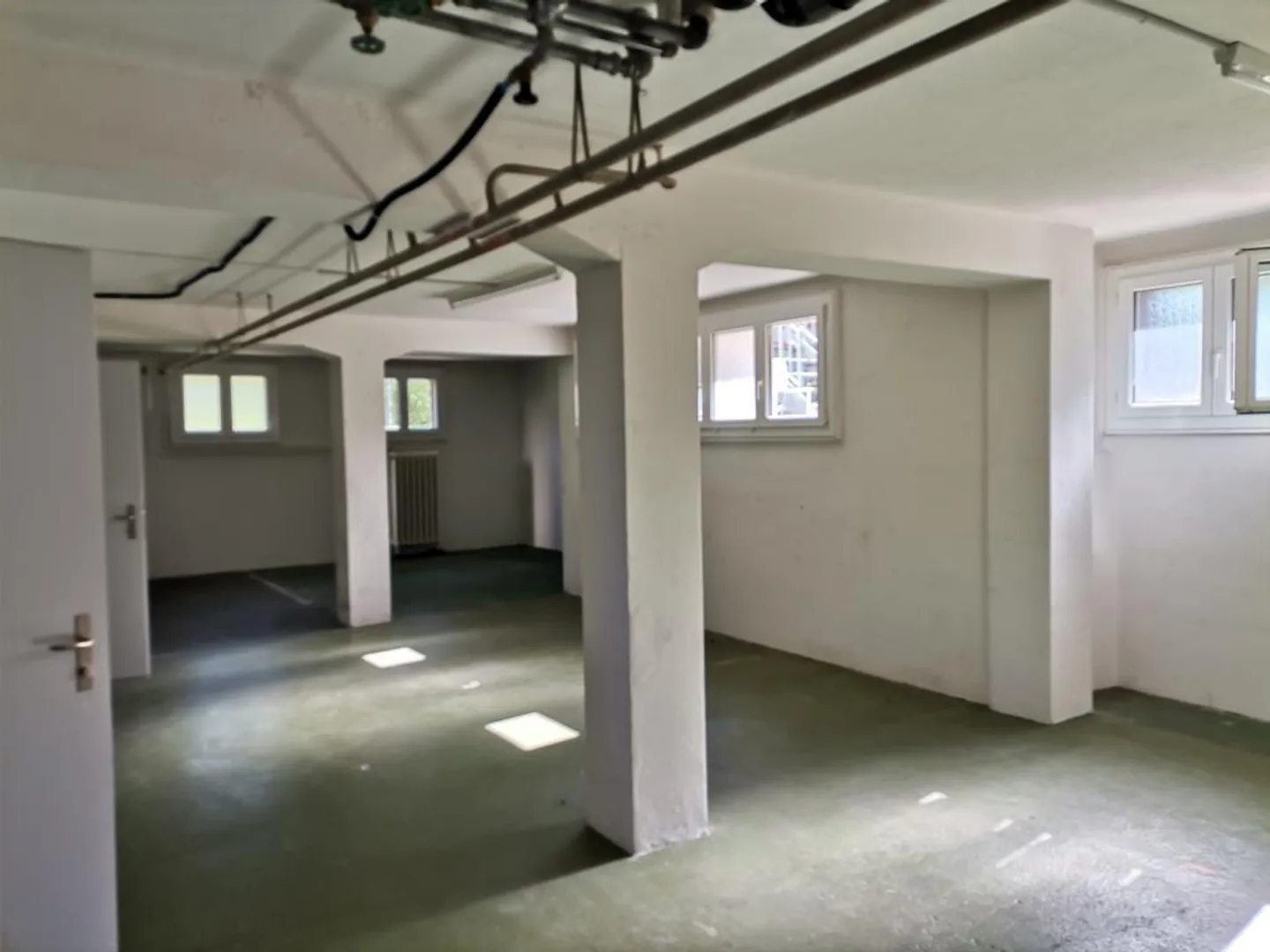 Grosser Lagerraum zu vermieten - Foto 2 von 2