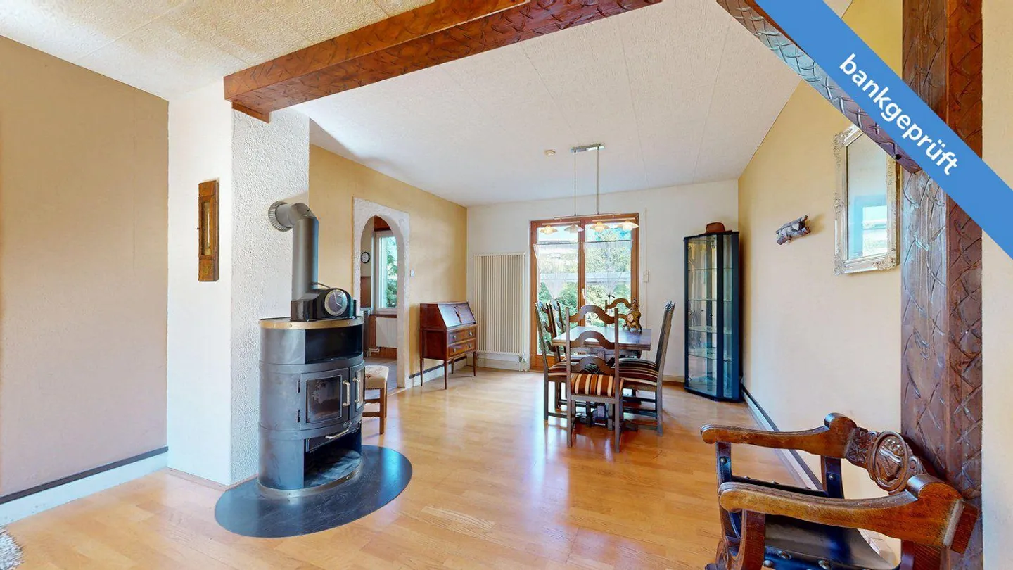 RESERVIERT: AgentSelly - Zentrales Schmuckstück heimeliges Zuhause - Foto 3 von 13