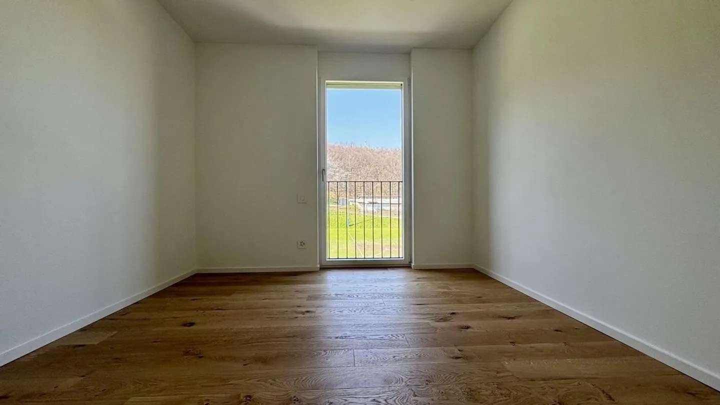 NEW 3.5 ROOM APARTMENT WITH TERRACE IN FIRST LETTING - Photo 3 of 8