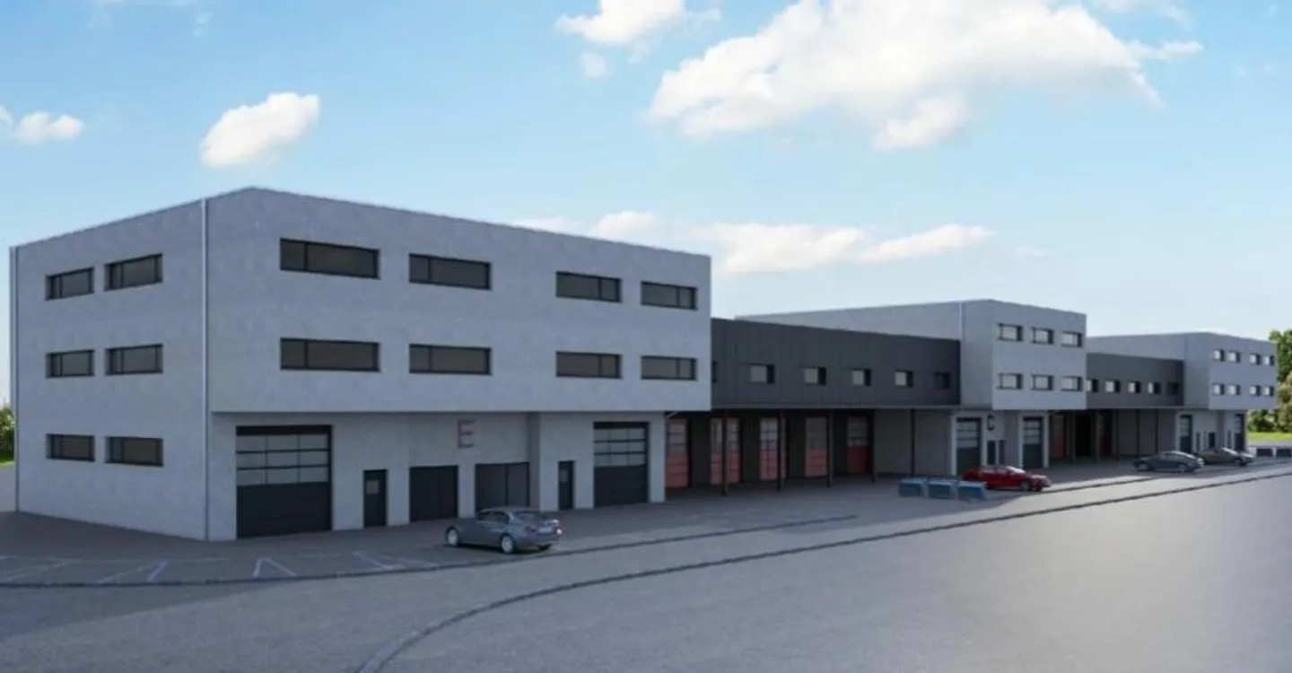 Industrial Hall with Custom Layout - Photo 1 of 2