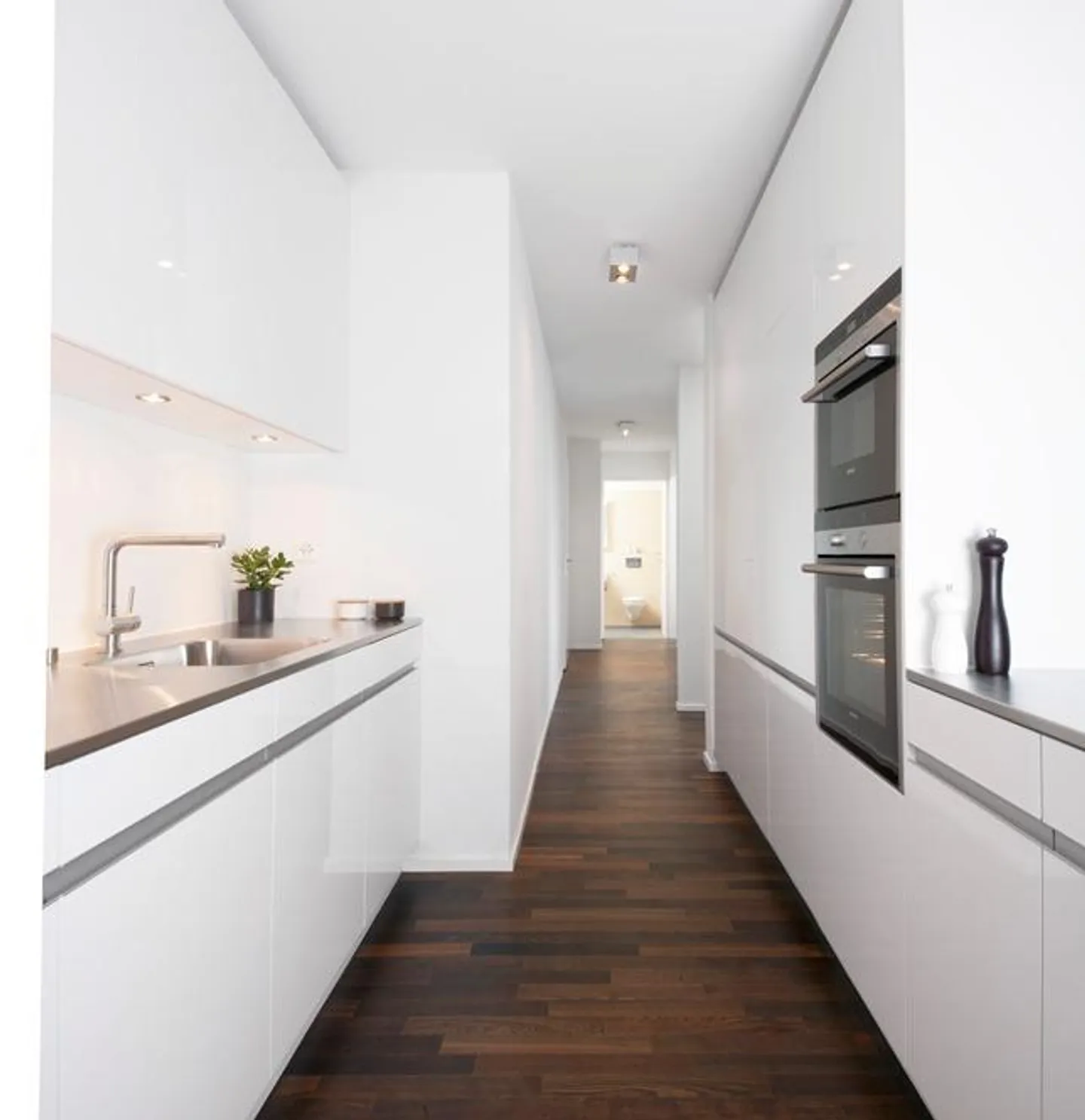 Stilvolle Wohnung in bester Lage - Foto 2 von 5