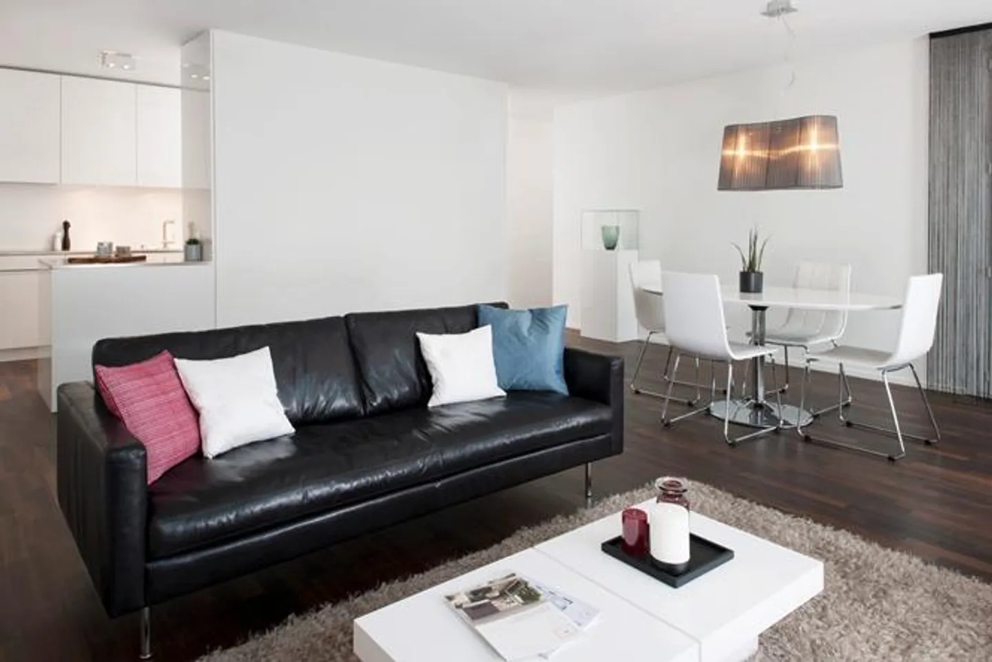 Stilvolle Wohnung in bester Lage - Foto 3 von 5