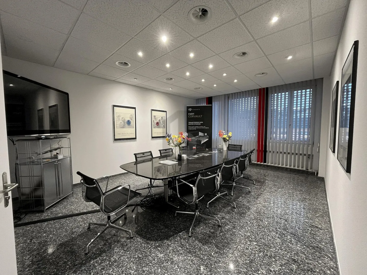 Bureau à louer - Photo 3 sur 6