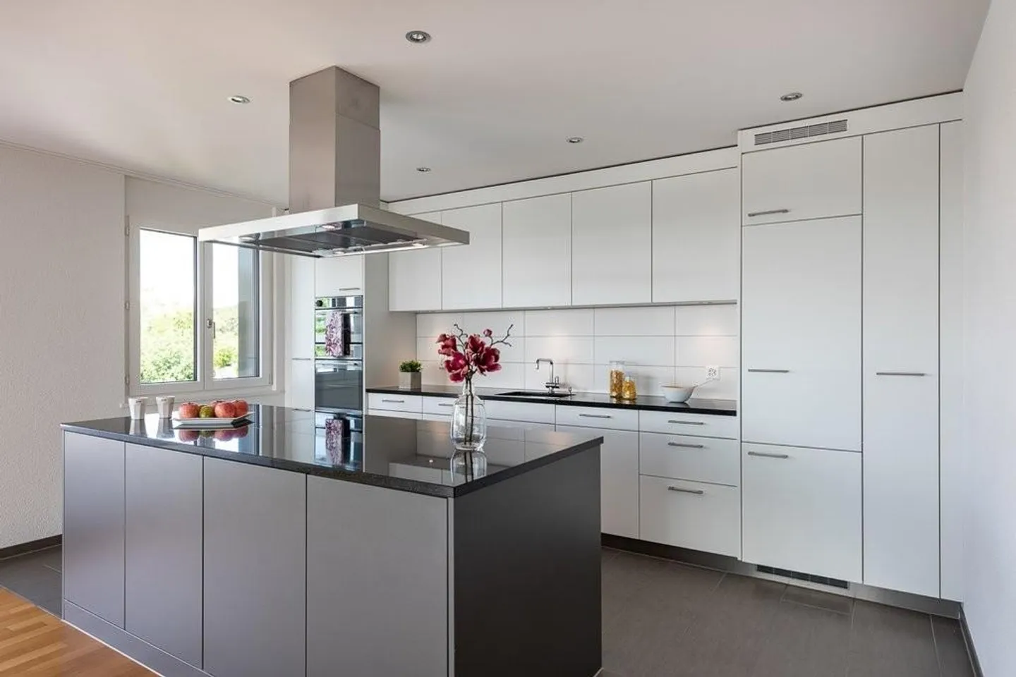 Magnifique appartement en attique de 3,5 pièces à Bülach - Photo 5 sur 10