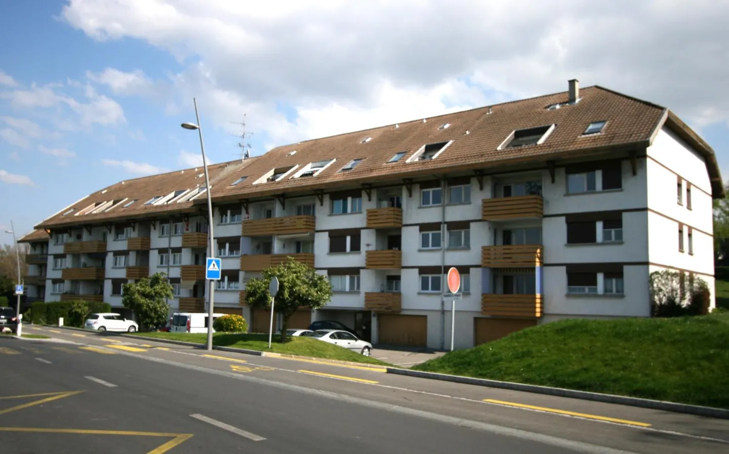 Renovierte Wohnung mit 2 Balkonen - Foto 1 von 1