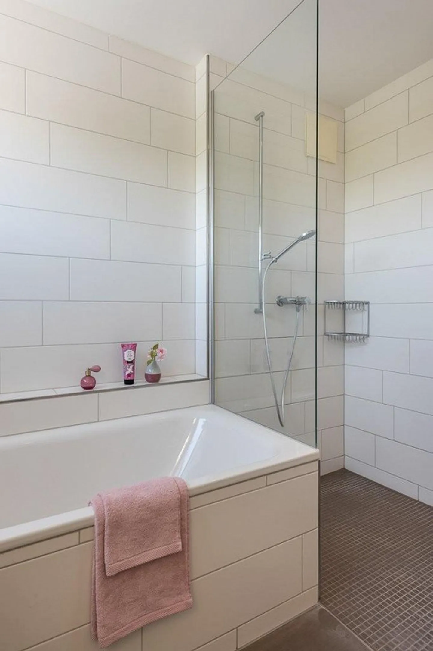 Magnifique appartement en attique de 3,5 pièces à Bülach - Photo 6 sur 10