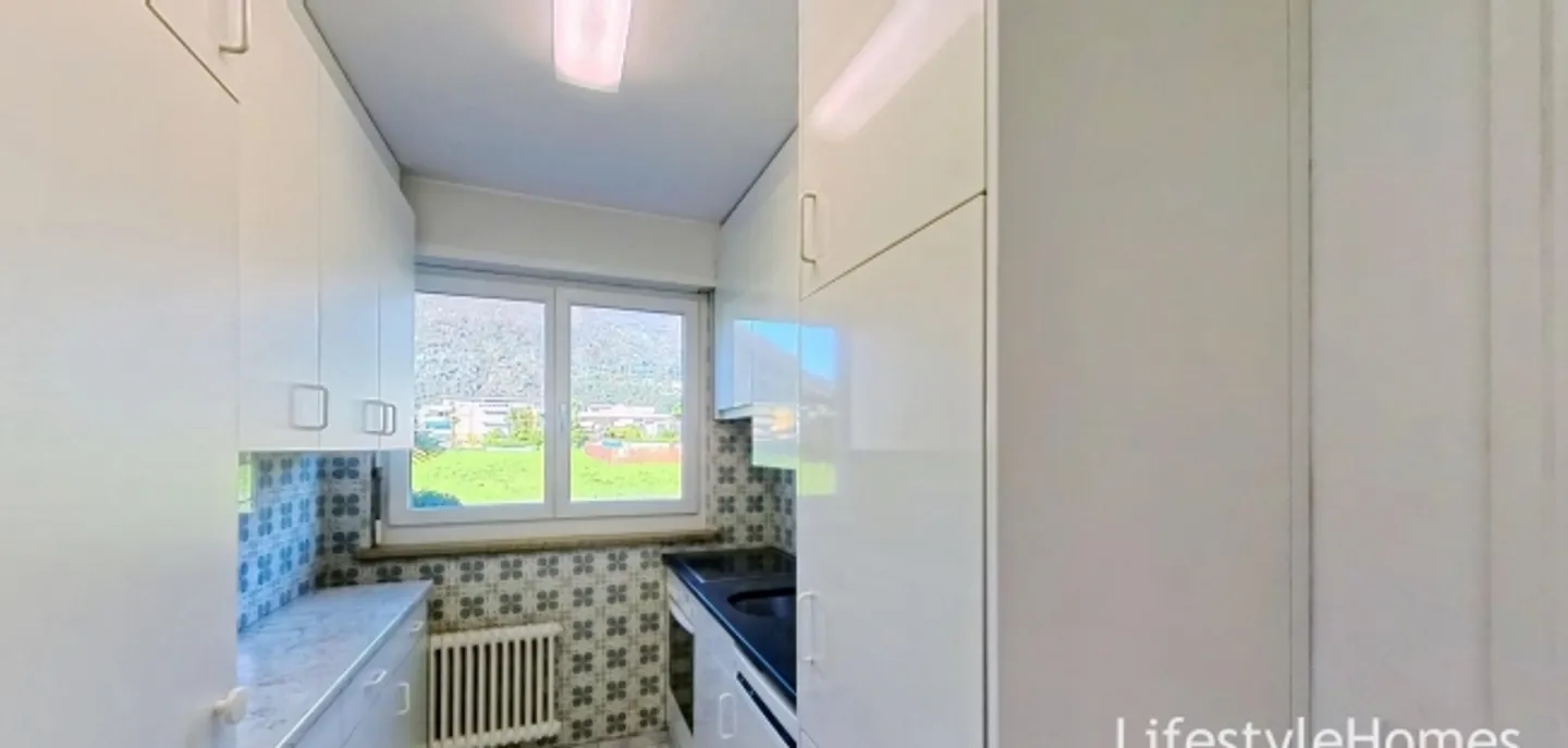 Stepped house for sale - Photo 4 of 9