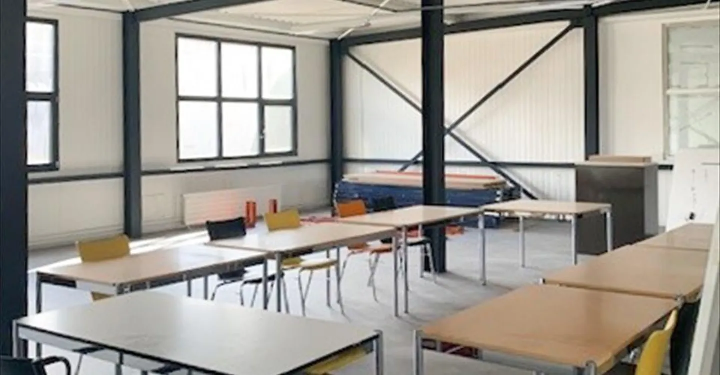 Immeuble mixte à louer - Photo 4 sur 9