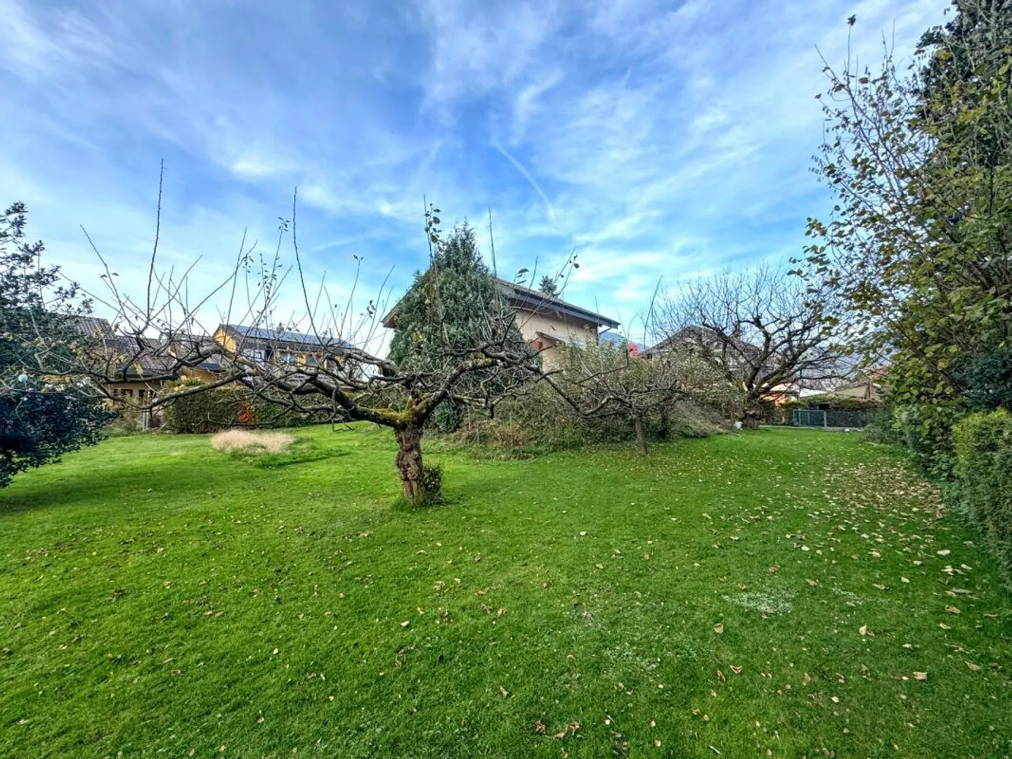 Einzelvilla mit 4,5 Zimmern und Garage. - Foto 21 von 26