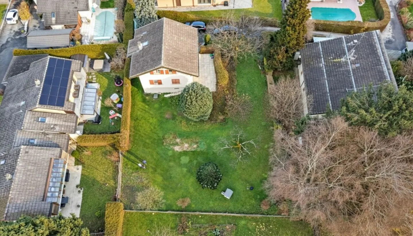 Einzelvilla mit 4,5 Zimmern und Garage. - Foto 22 von 26