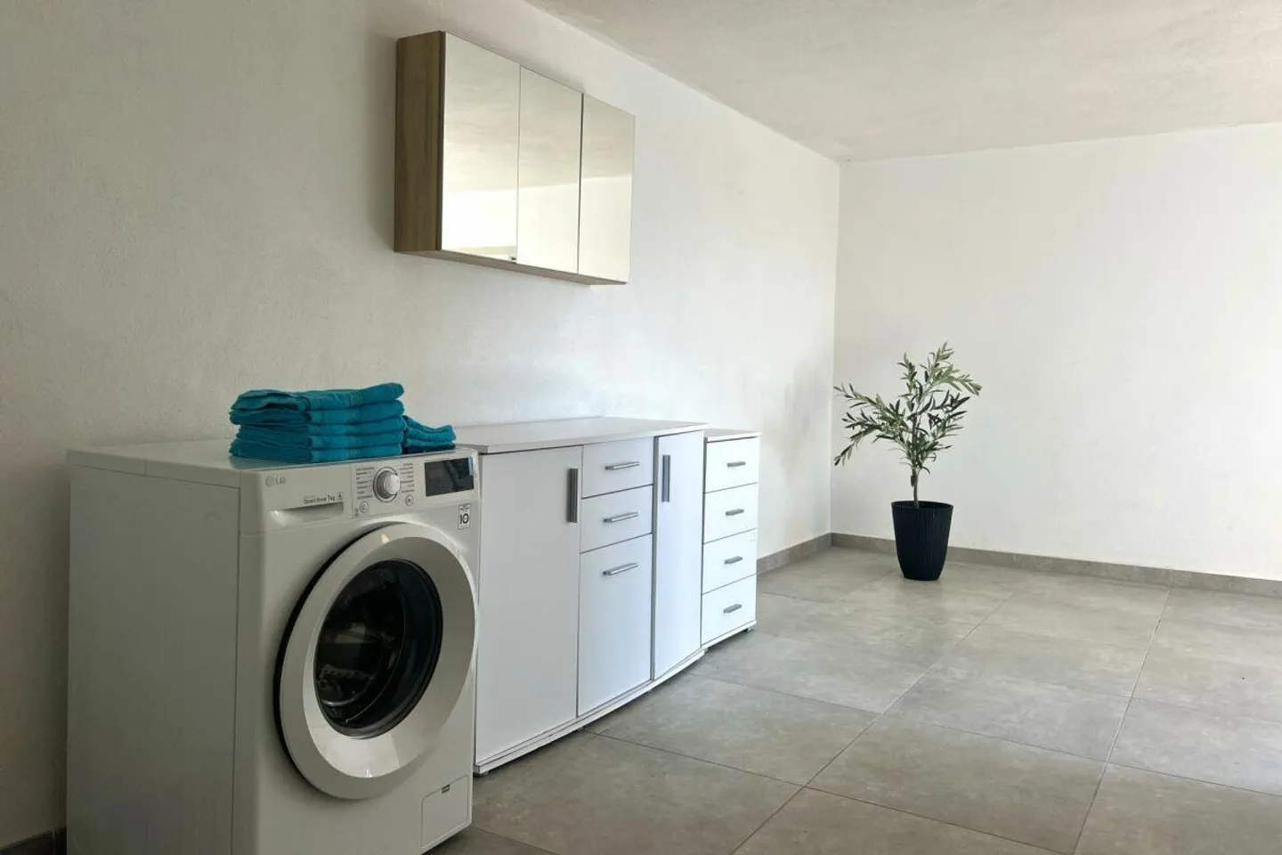 Casa in Pietra Ristrutturata con Grande Giardino e Terreno Edificabile Separato - Foto 28 di 30