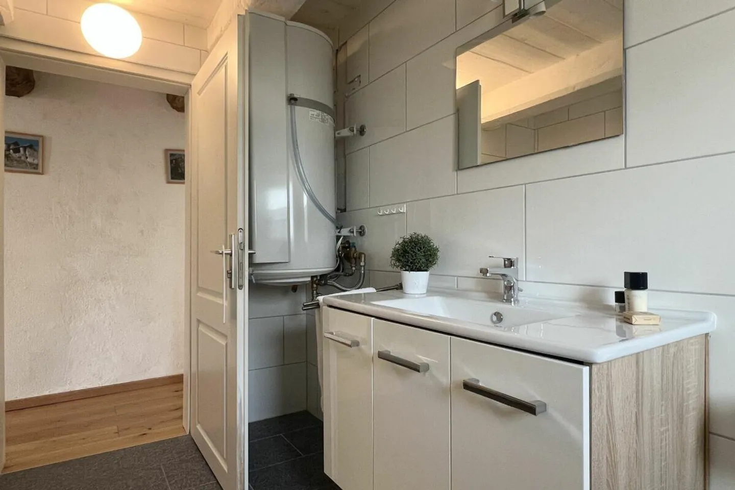 Casa in Pietra Ristrutturata con Grande Giardino e Terreno Edificabile Separato - Foto 30 di 30