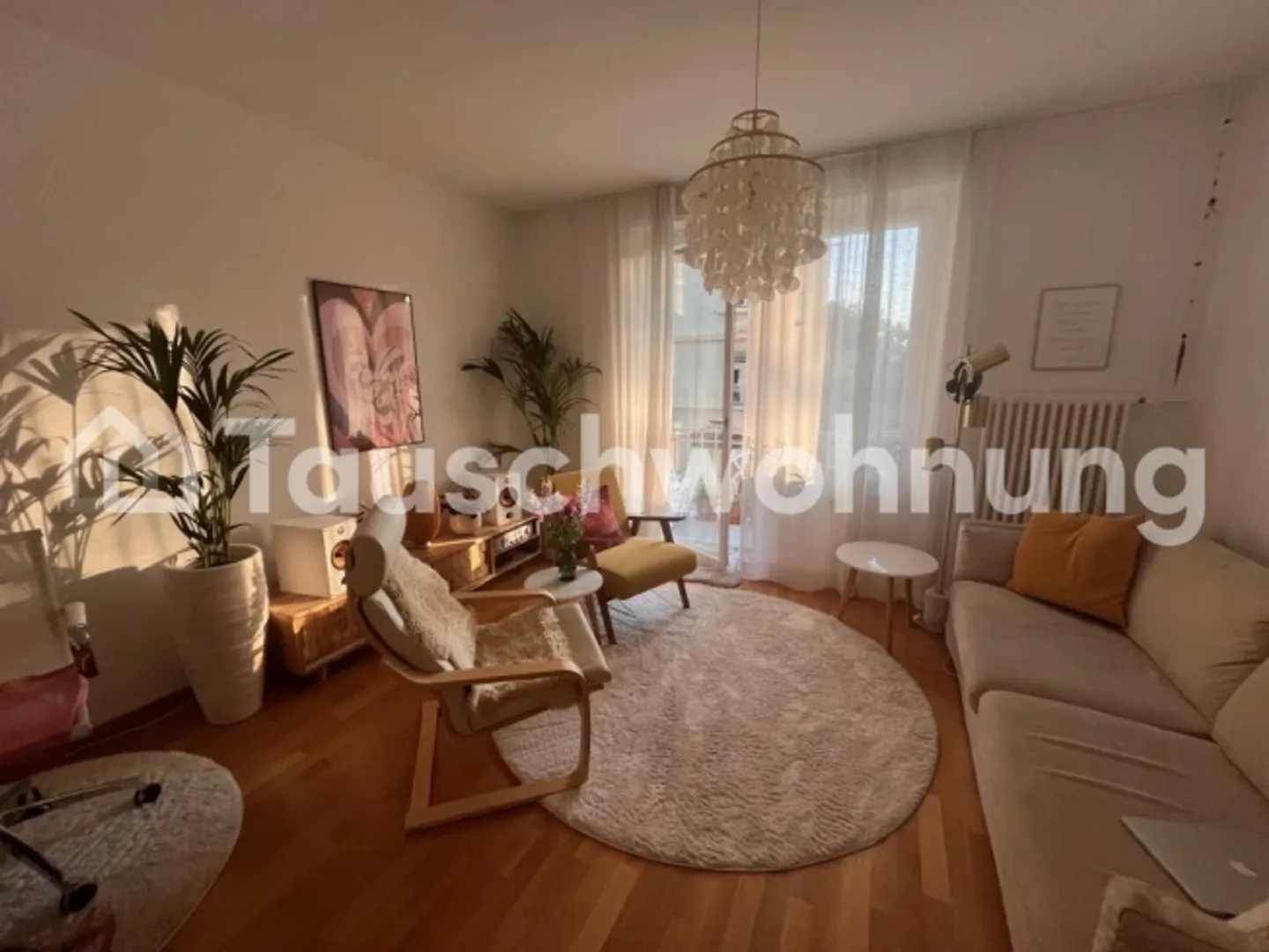 2.5 Room Apartment with Balcony, Near Limmat & HB for 3.5 Rooms - Photo 1 of 1
