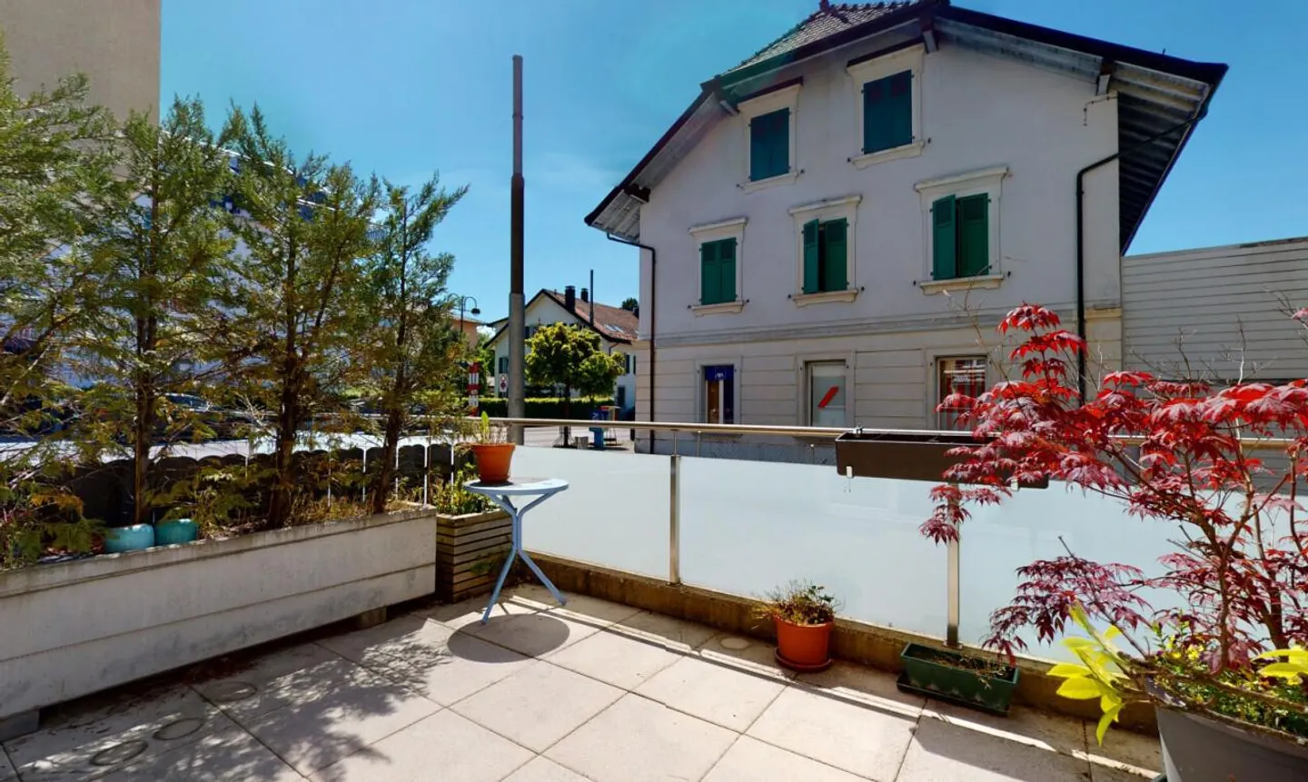 Helles Familienapartment mit Terrasse im Herzen von Epalinges - Foto 4 von 11