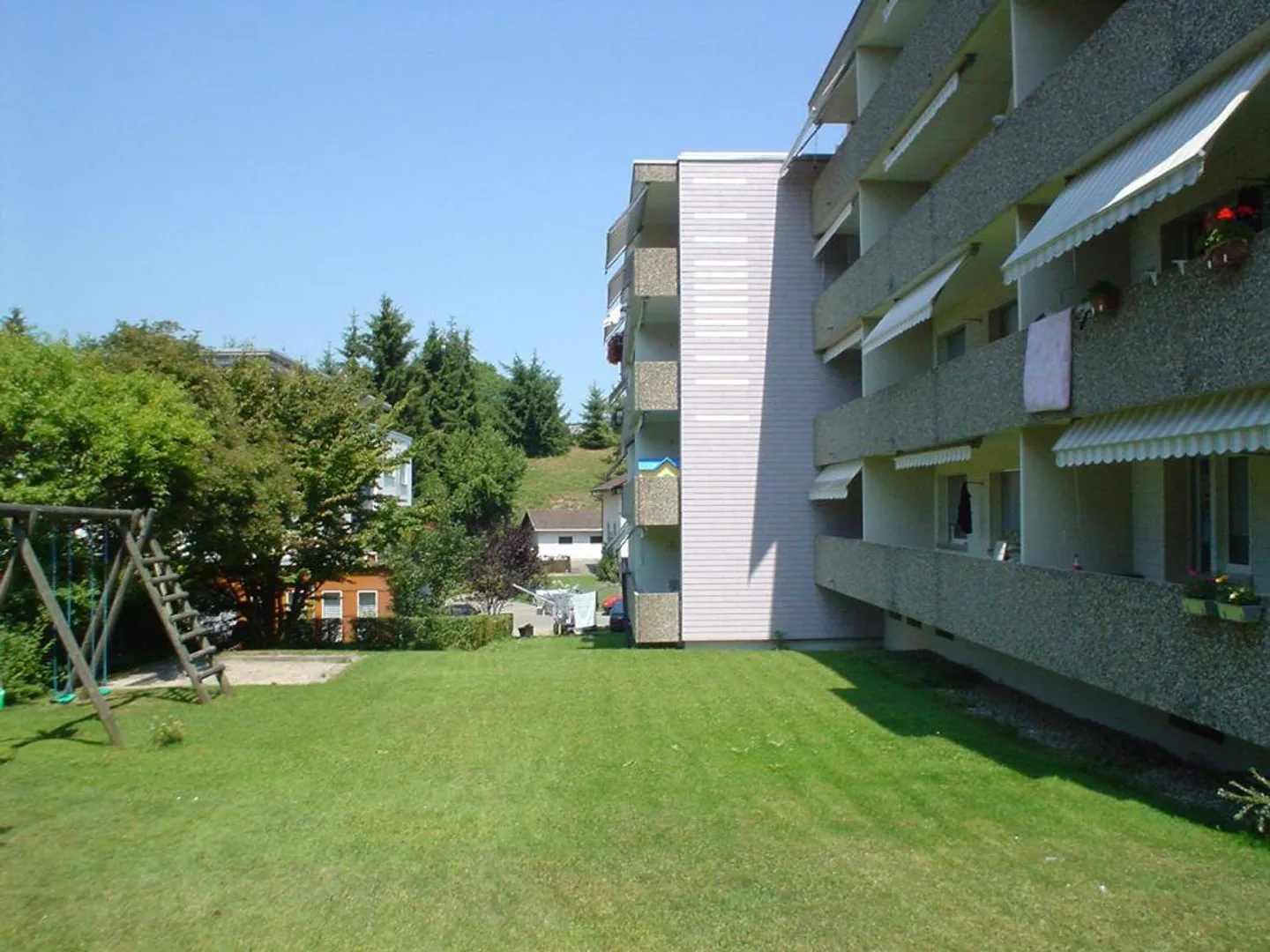 Bell'appartamento di 2 stanze, situato in una zona tranquilla - Foto 2 di 7