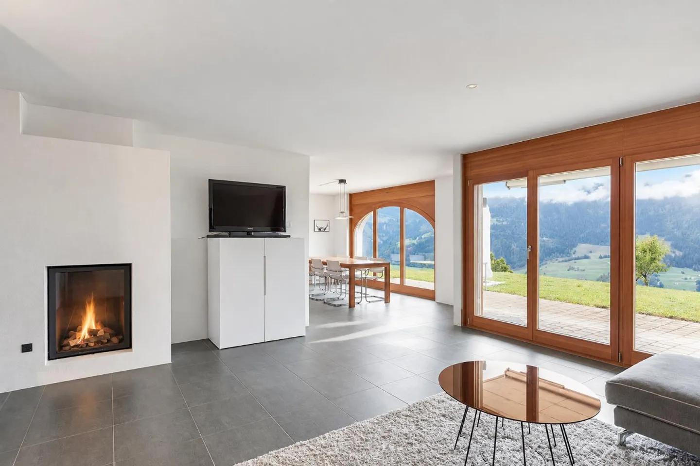 Wohnung mit Bergblick - Foto 1 von 6