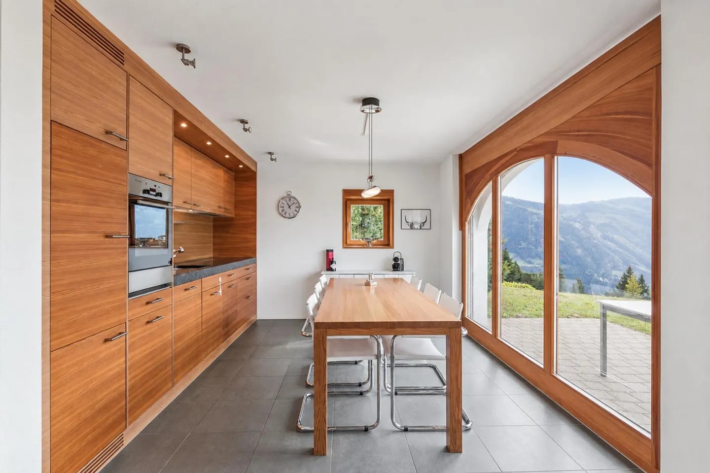 Wohnung mit Bergblick - Foto 3 von 6