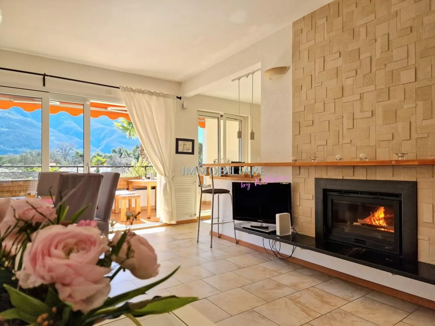 Appartamento in vendita - Foto 2 di 10