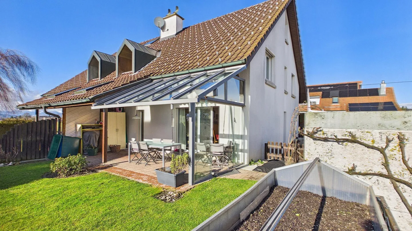Charmantes Doppelhaus in Lyssach - Foto 13 von 24