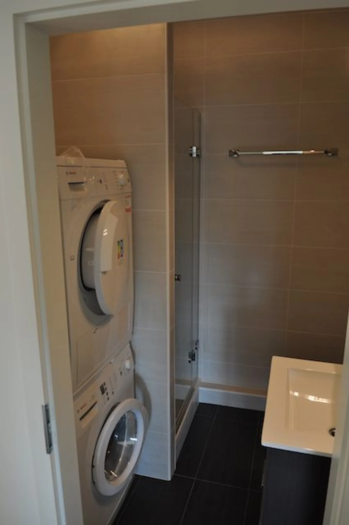 Appartamento 5 locali - Foto 5 di 6