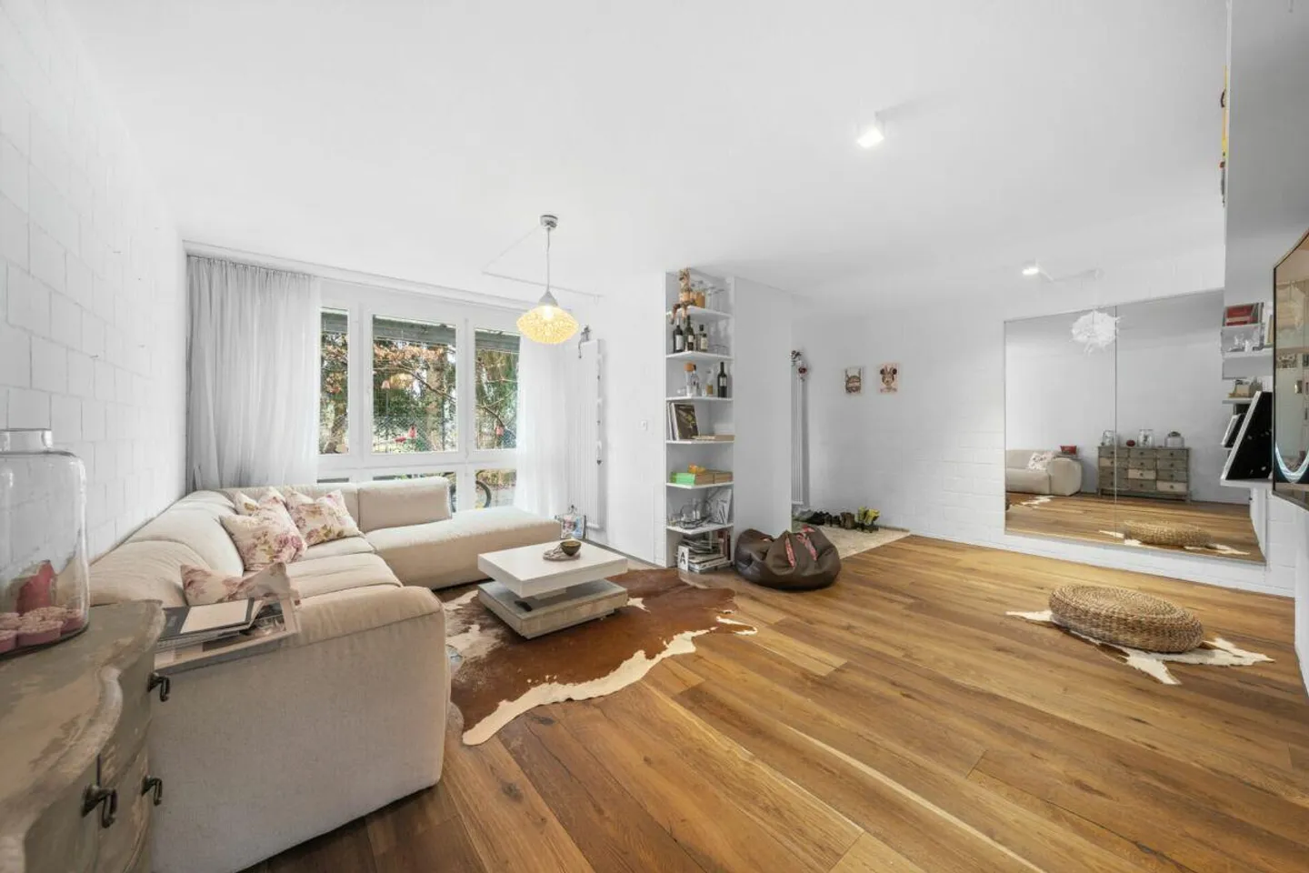 Terraced house with sunny outdoor areas! - Photo 4 of 15