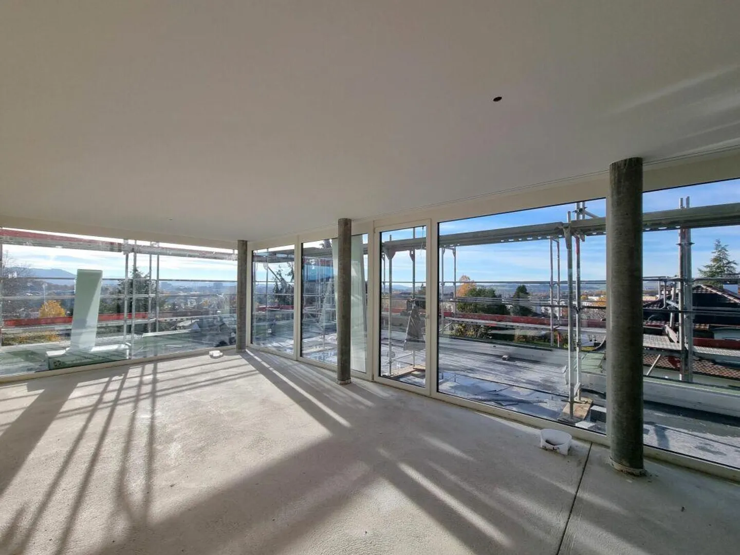 Exclusive Living with a View in Ittigen - Photo 1 of 12