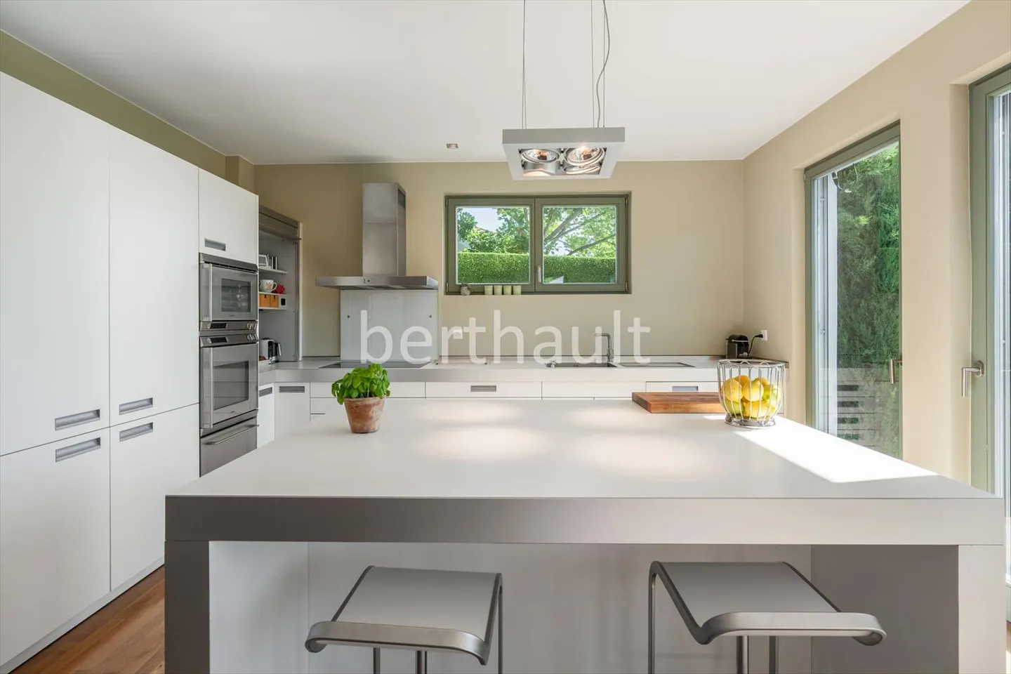 VANDOEUVRES - EXKLUSIVITÄT - Wunderschöne Villa mit Blick auf den Mont-Blanc - Foto 8 von 25