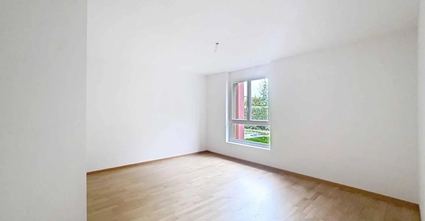 Appartement spacieux avec terrasse - Photo 9 sur 13