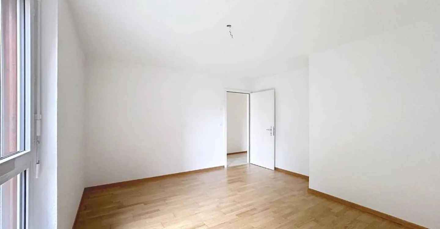 Appartement spacieux avec terrasse - Photo 10 sur 13
