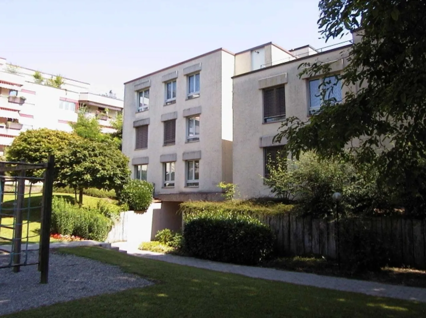 Appartement Charmant en Emplacement Central - Photo 1 sur 5