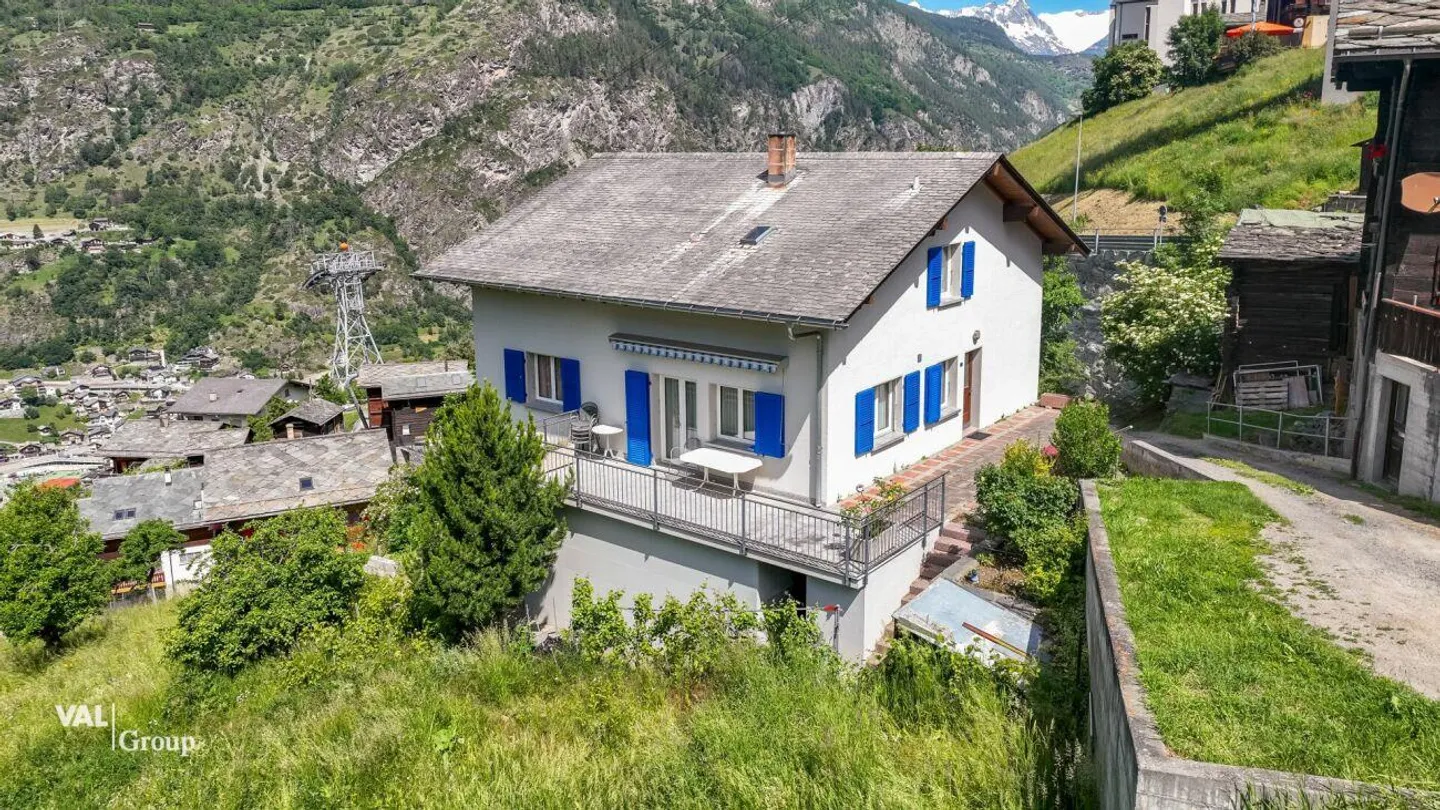 Vie tranquille dans un environnement pittoresque avec une vue imprenable - Photo 28 sur 30