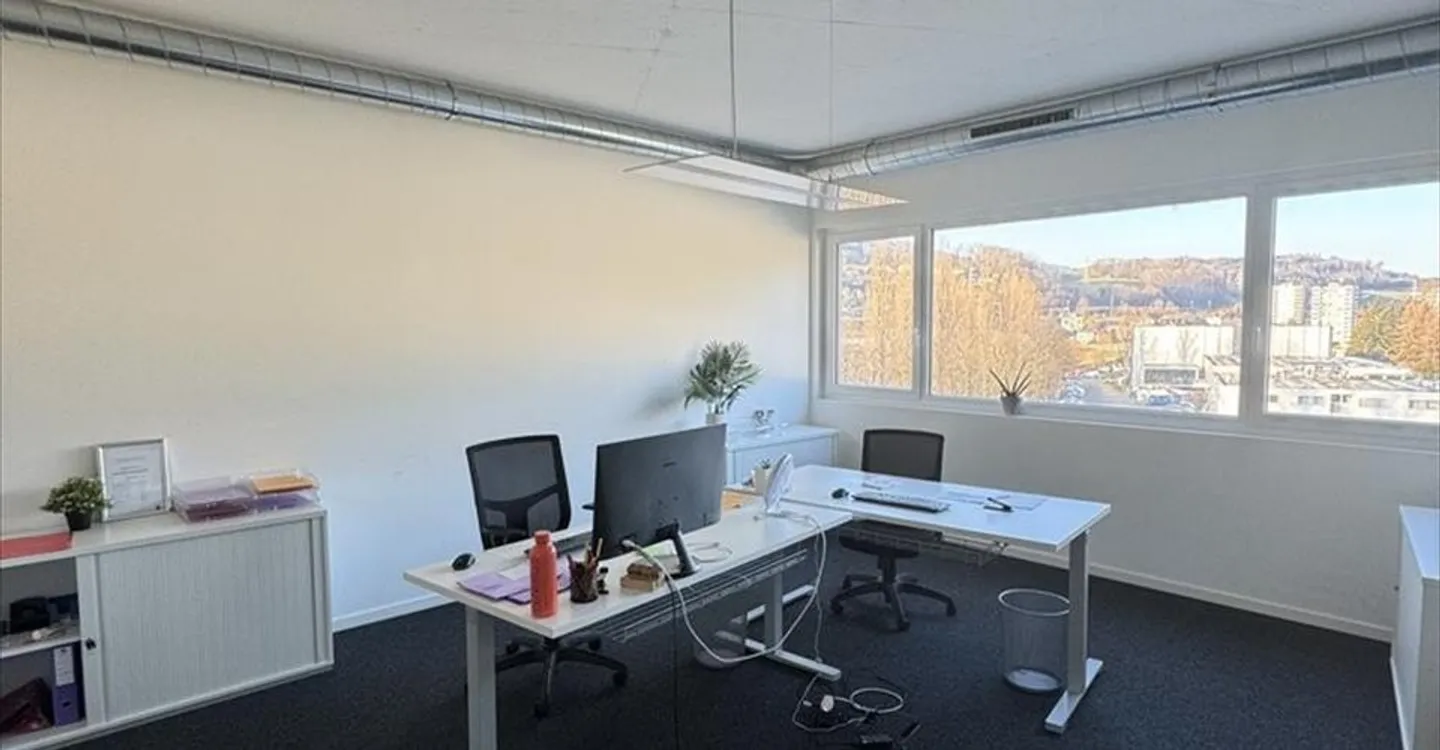 Bureau à louer - Photo 3 sur 7