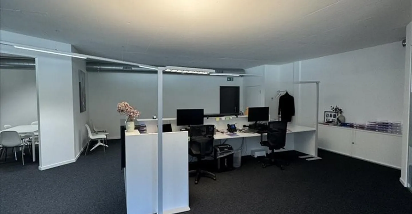 Bureau à louer - Photo 5 sur 7