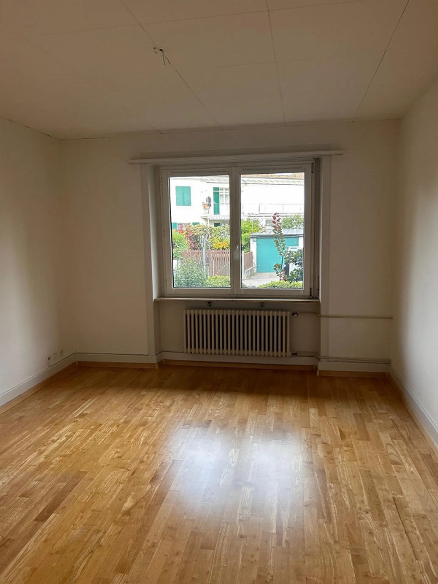 Ampio appartamento di 5 stanze con terrazza e giardino - Foto 5 di 15