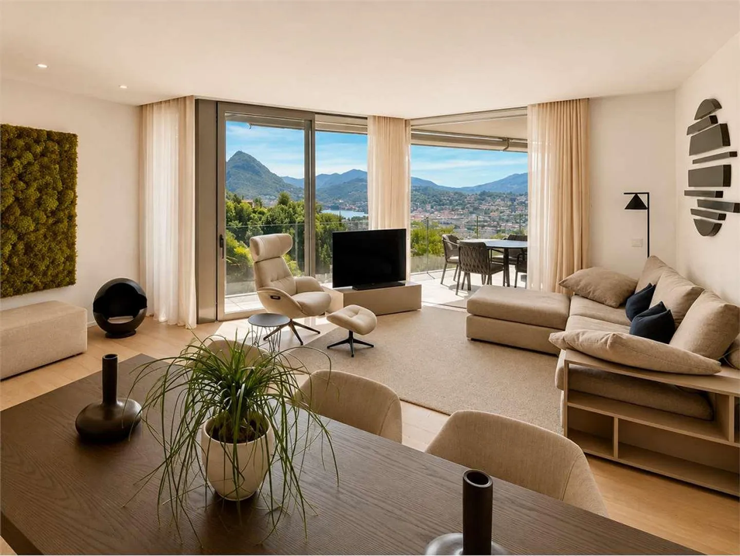 Recently built 5.5-room apartment in Lugano with lake view - Photo 1 of 13