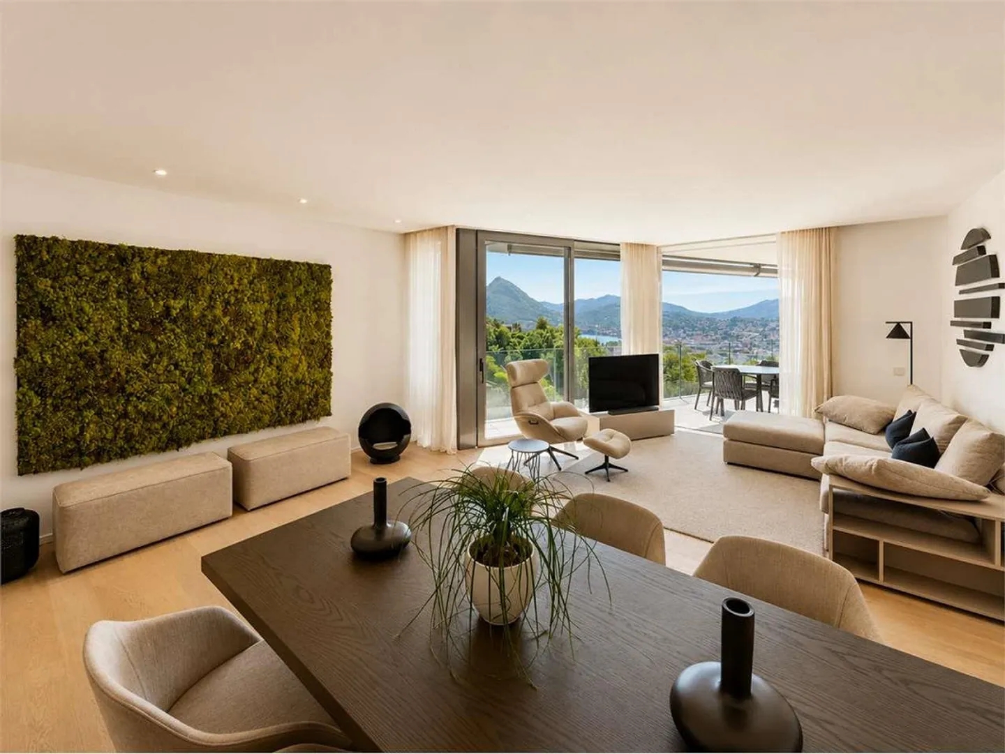 Recently built 5.5-room apartment in Lugano with lake view - Photo 3 of 13