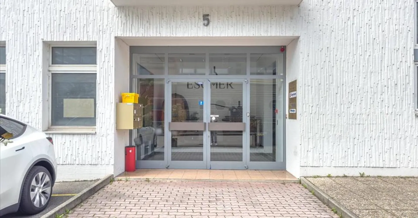 Spazio ufficio in affitto - Foto 4 di 12