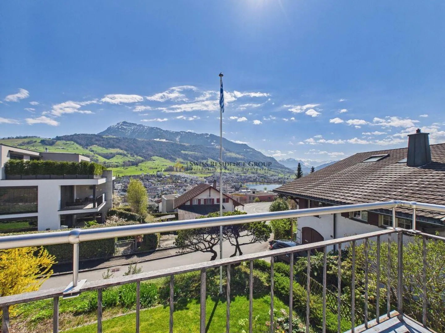 Appartement terrasse exclusif de 5,5 pièces avec vue sur le lac et les montagnes à Küssnacht - Photo 10 sur 22