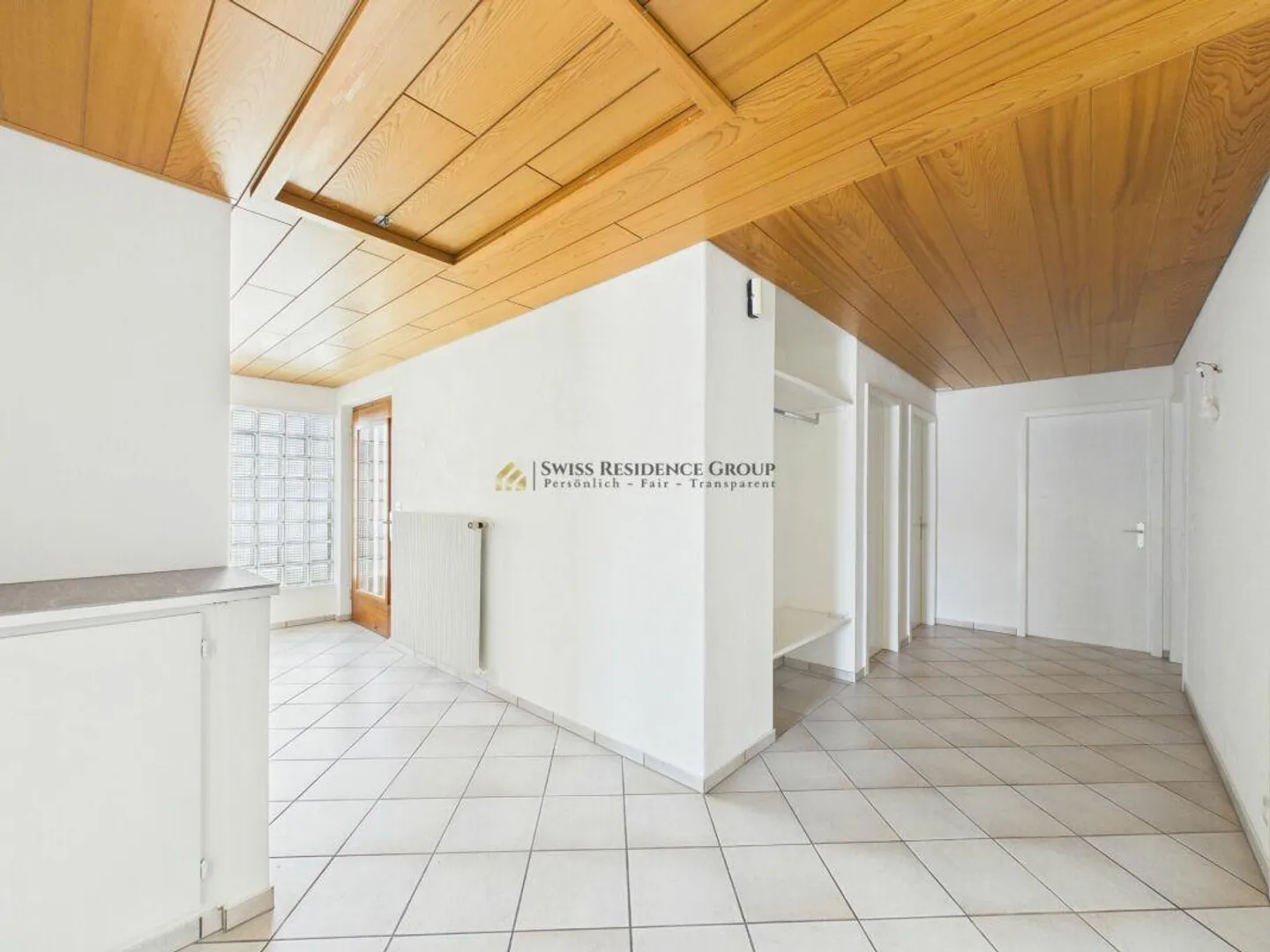 Appartement terrasse exclusif de 5,5 pièces avec vue sur le lac et les montagnes à Küssnacht - Photo 15 sur 22