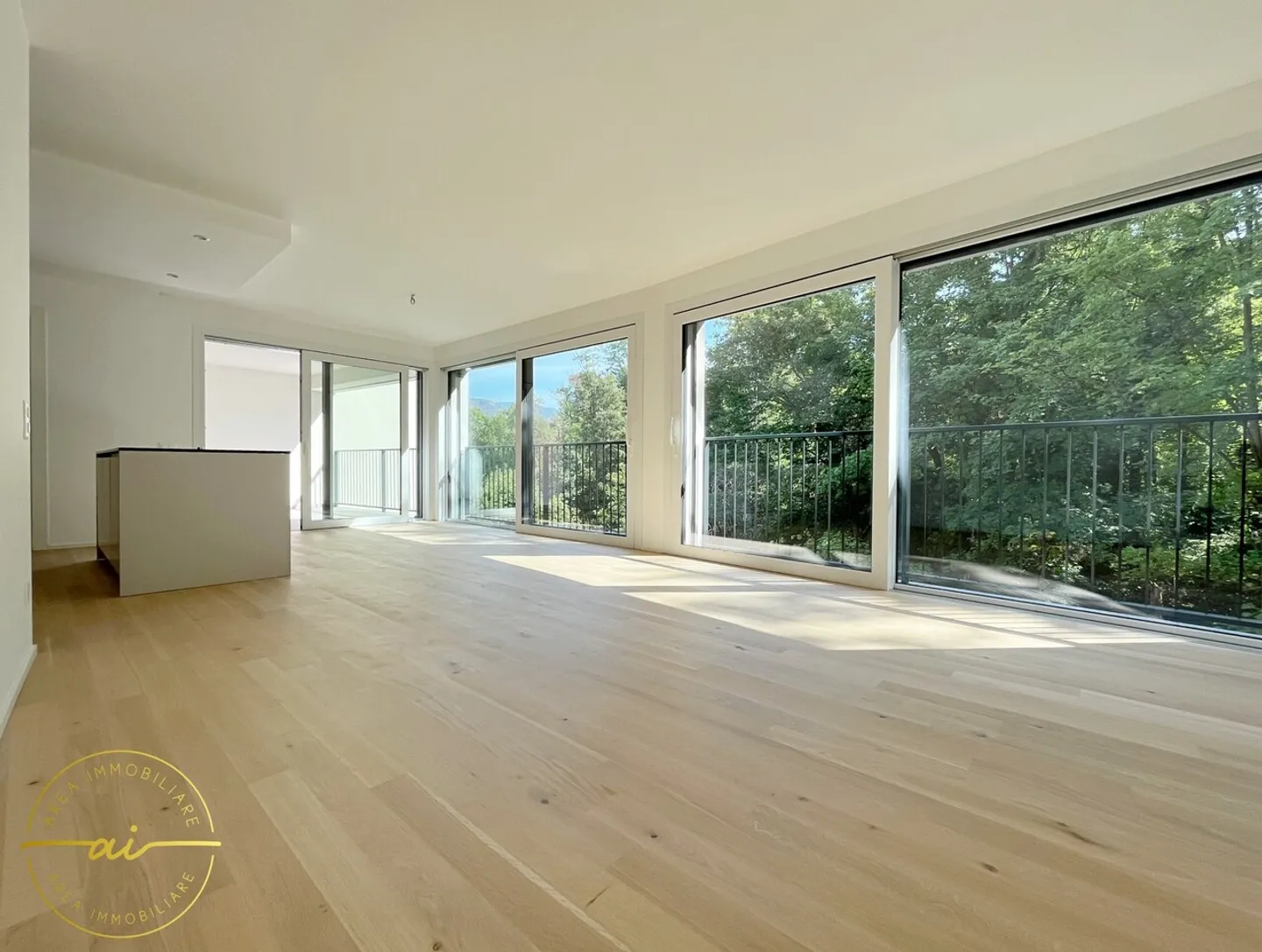 APPARTEMENT MODERNE 4.5 PIÈCES AVEC TERRASSE PANORAMIQUE - Photo 1 sur 13