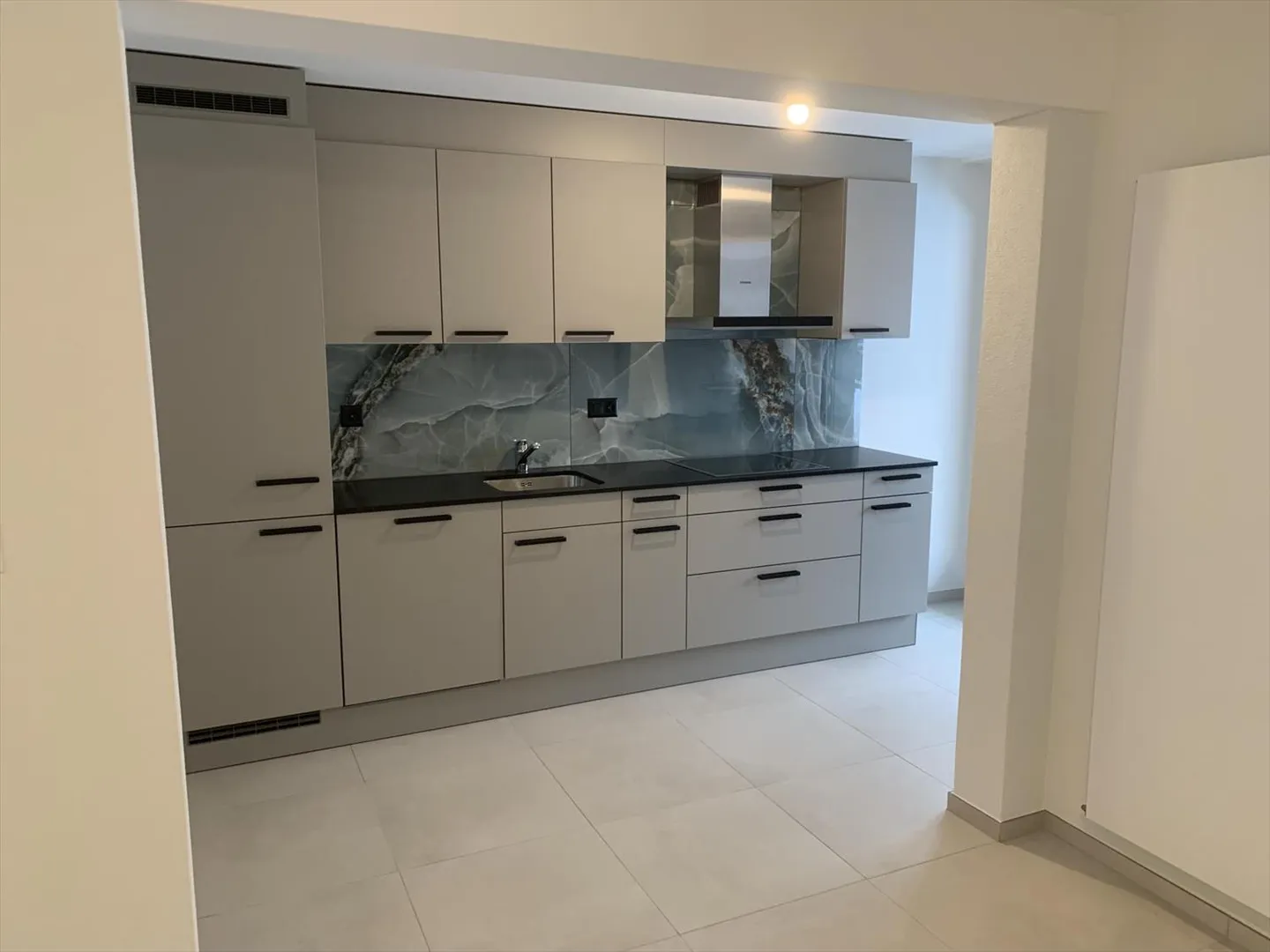 Appartement à louer - Photo 1 sur 10