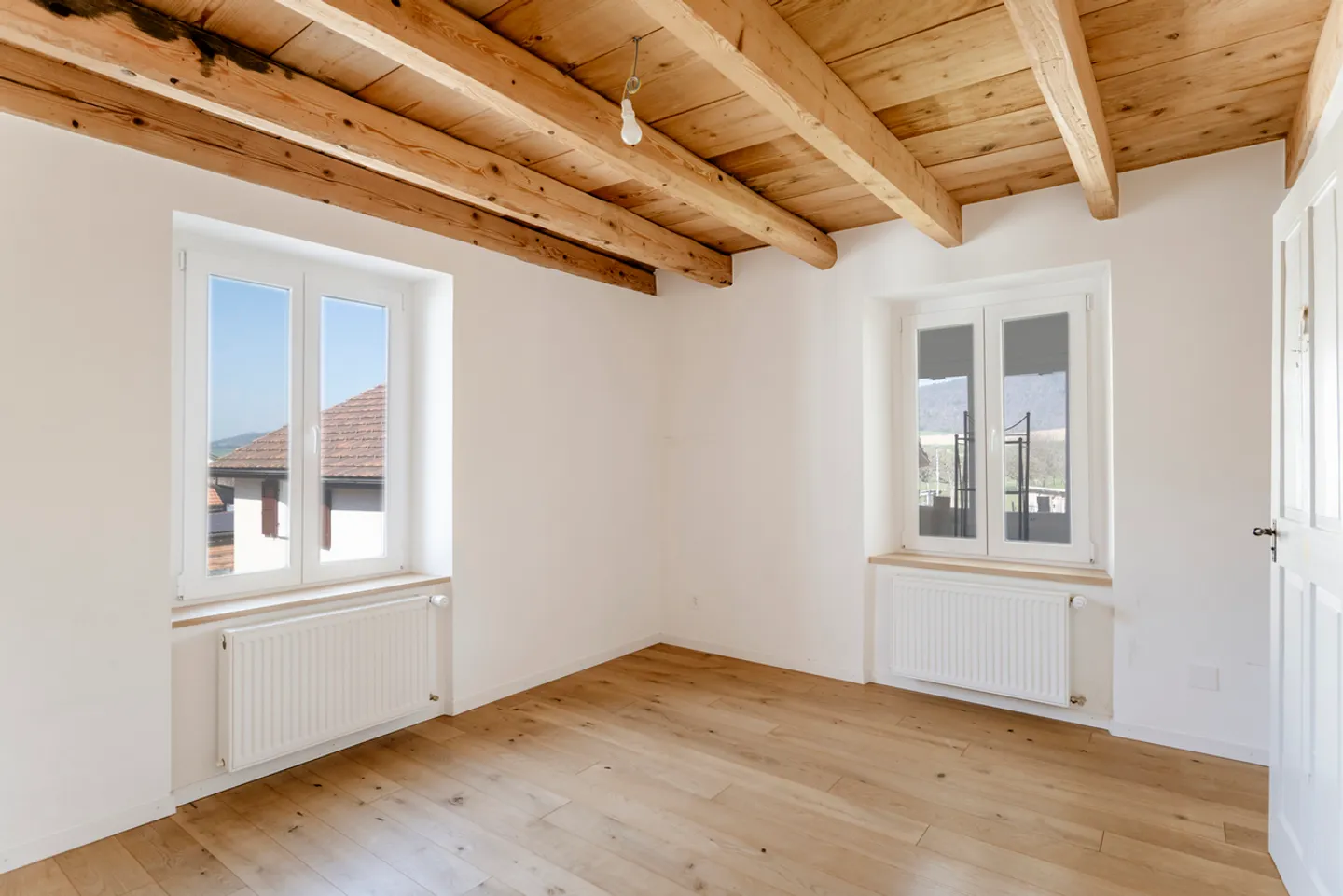 Edificio caratteristico di 6,5 stanze completamente ristrutturato - Foto 8 di 13