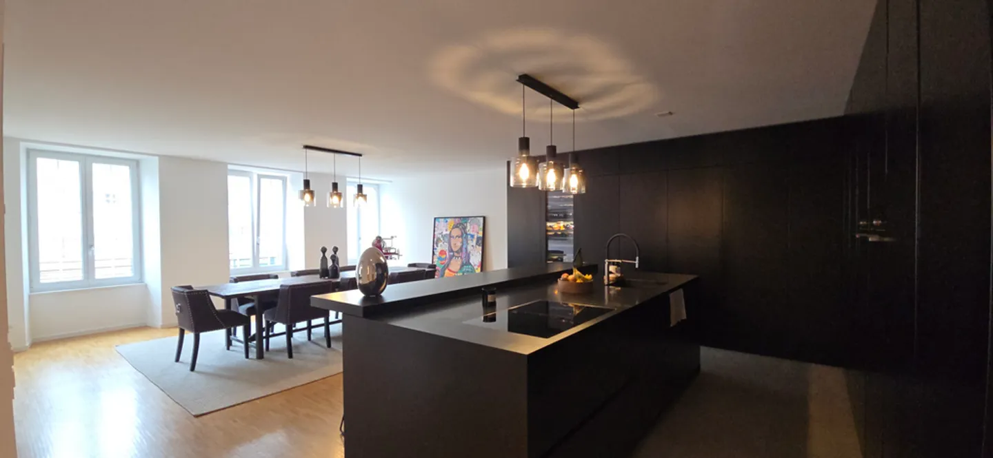 Appartamento di alto standard con 4.5 stanze e terrazza a Yverdon - Foto 4 di 10