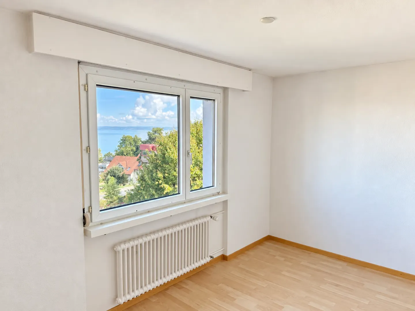 Helles Wohnen mit Blick auf den Bodensee - Foto 9 von 14