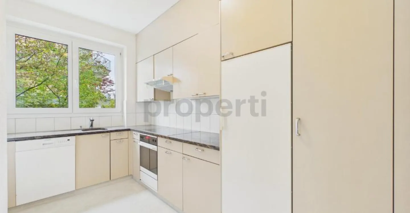 Stilvolle Wohnung mit grosser Terrasse - Foto 2 von 7