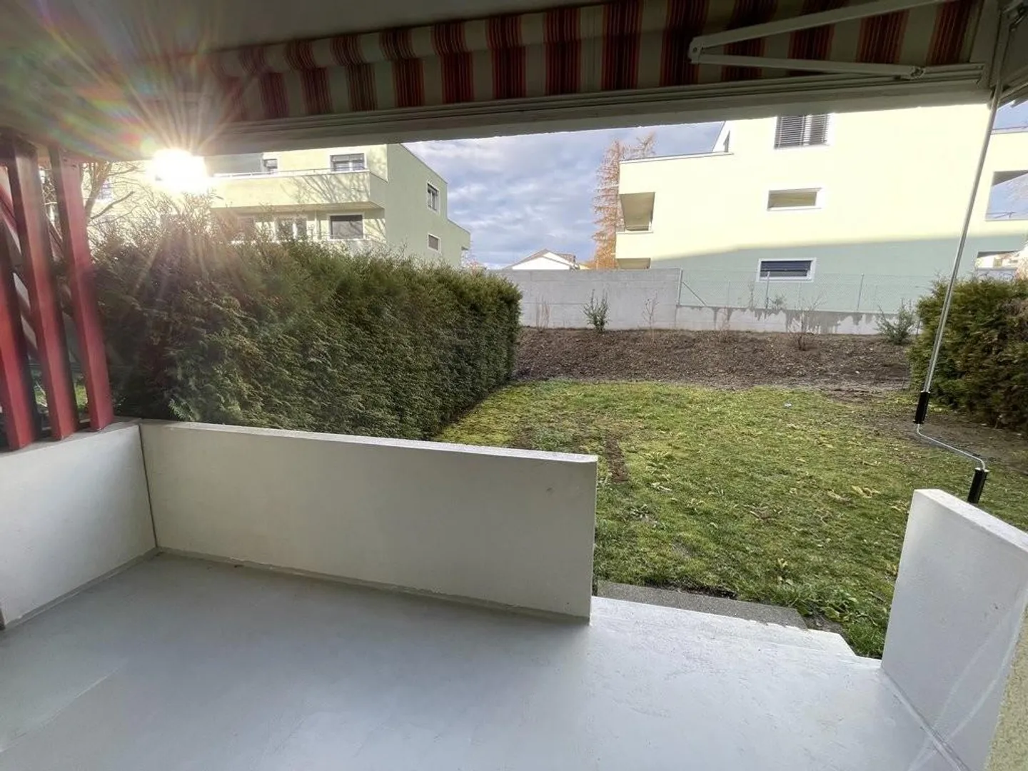 Helle Wohnung mit grosszügigem Sitzplatz - Foto 10 von 11