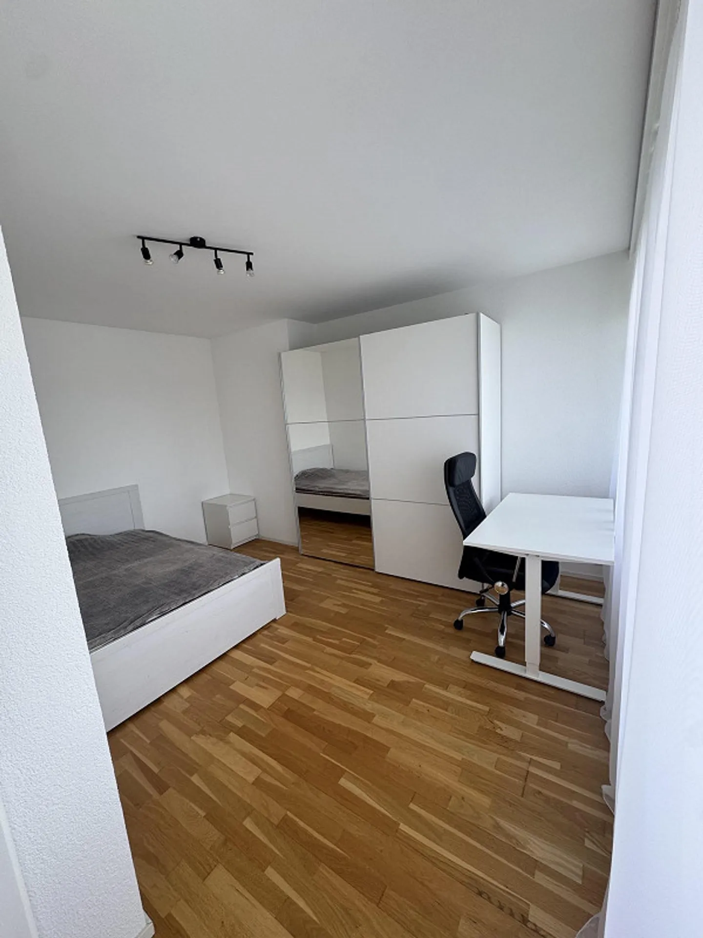 Cercasi coinquilina per appartamento condiviso - Foto 5 di 7